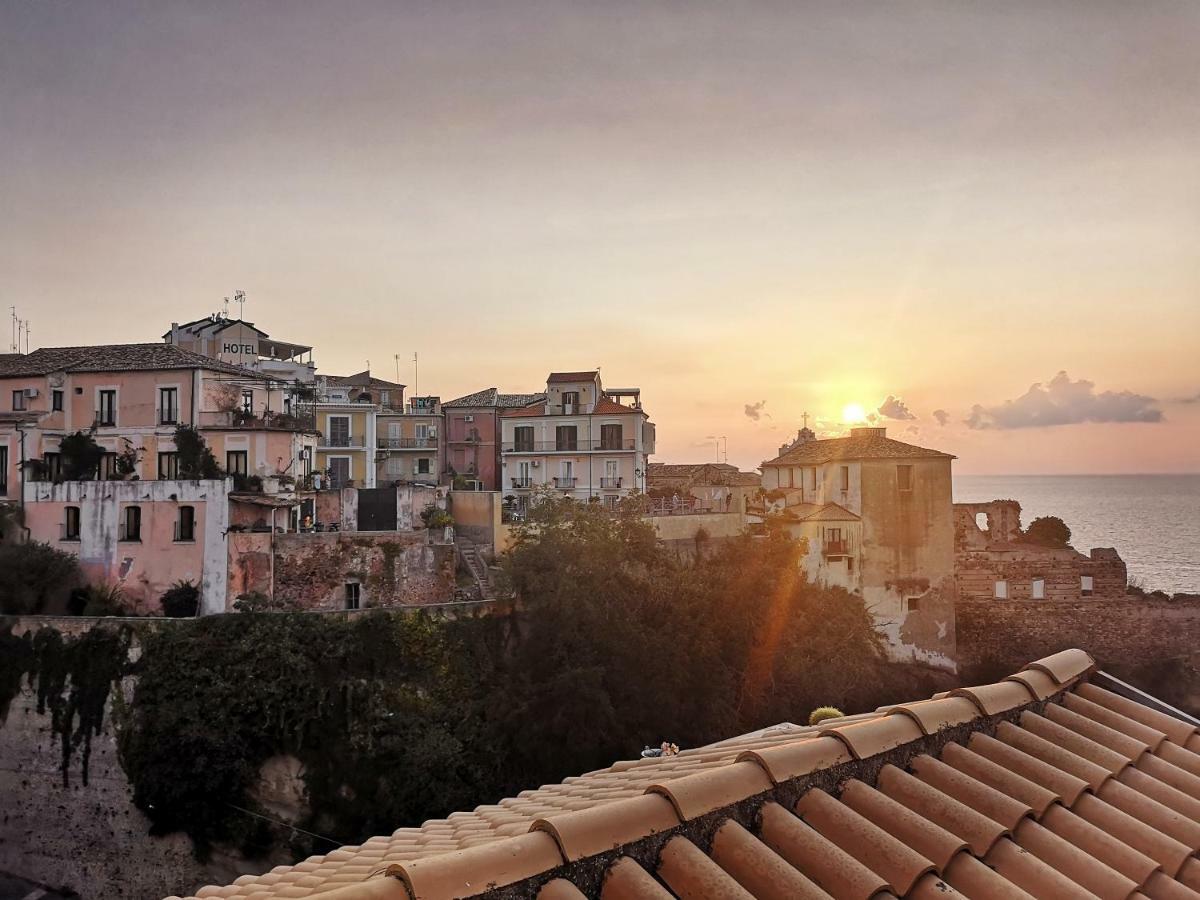 A Casa Di Noemi Hotel ปิซโซ ภายนอก รูปภาพ