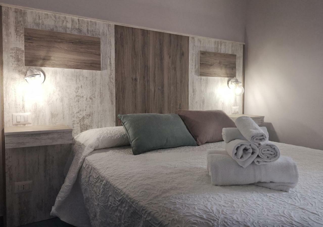 A Casa Di Noemi Hotel ปิซโซ ภายนอก รูปภาพ